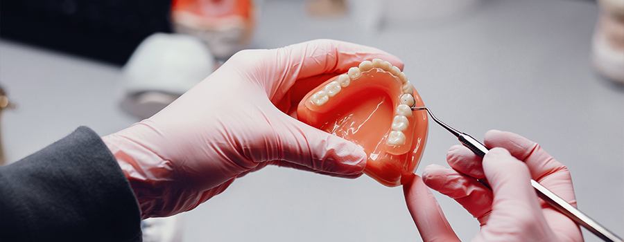  Protez Diş Nasıl Yapılır?